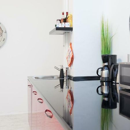 Labyrinth Apartment Berlin Bagian luar foto