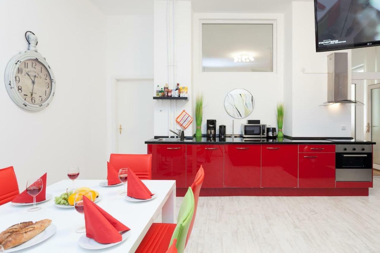 Labyrinth Apartment Berlin Bagian luar foto