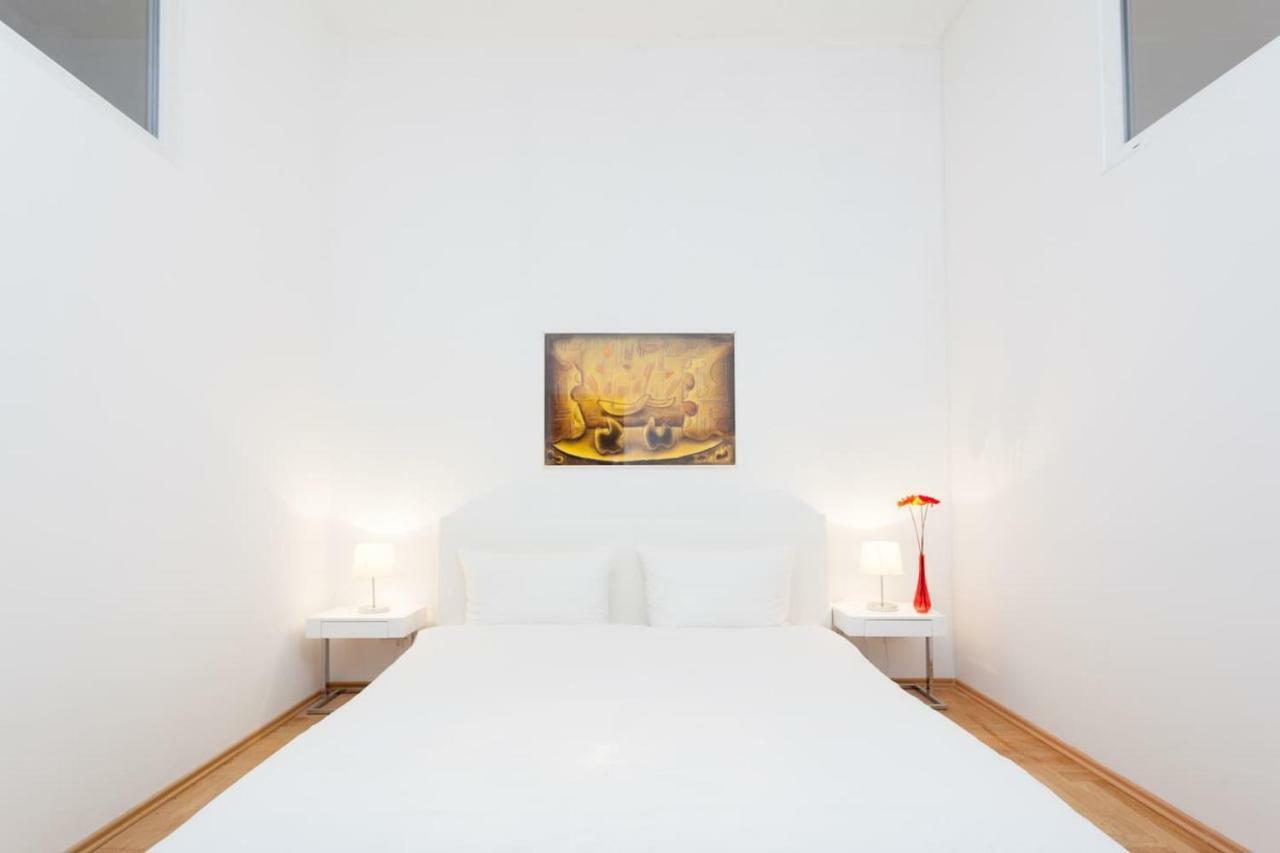 Labyrinth Apartment Berlin Bagian luar foto