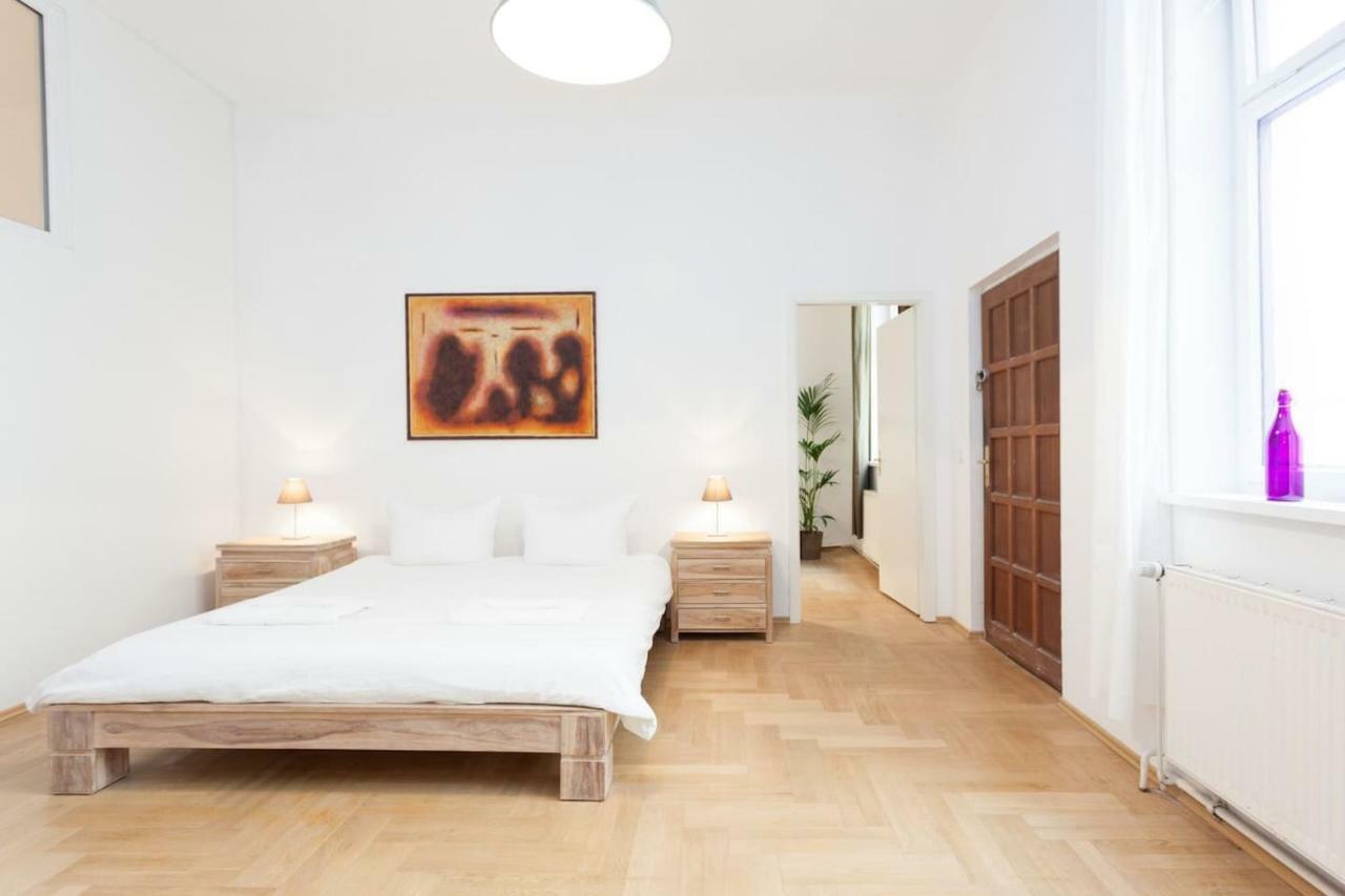 Labyrinth Apartment Berlin Bagian luar foto