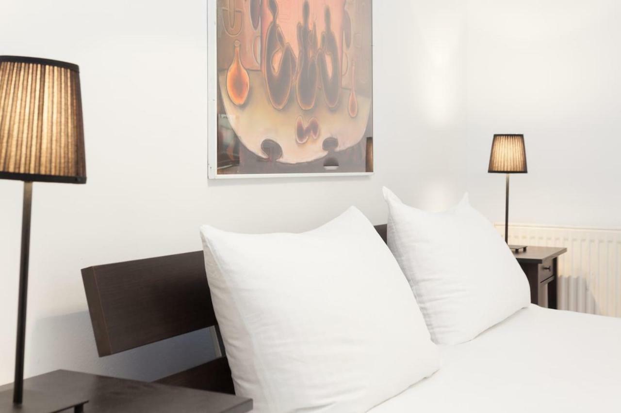 Labyrinth Apartment Berlin Bagian luar foto